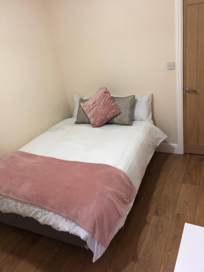 Big Rusholme With Tv And Private Bathroom-parking&wifi Acomodação com café da manhã  Manchester