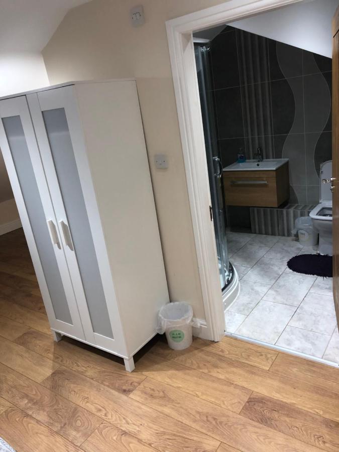 Big Rusholme With Tv And Private Bathroom-parking&wifi Acomodação com café da manhã  Manchester